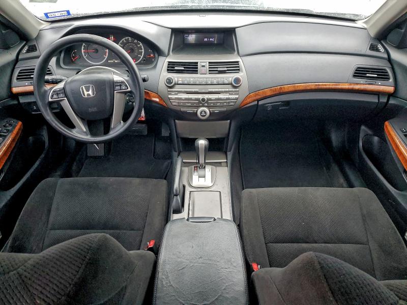 Photo 8 from auction – 2011 HONDA ACCORD EX with VIN 1HGCP3F77BA027015