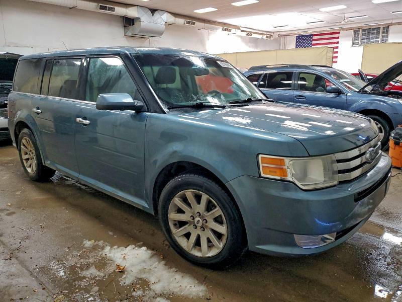 Photo 4 from auction – 2010 FORD FLEX SEL with VIN 2FMGK5CC3ABA42976