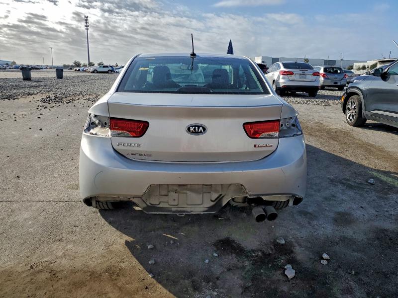 Photo 6 from auction – 2013 KIA FORTE SX with VIN KNAFW6A35D5654311