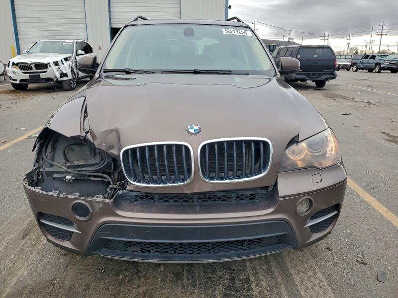 Photo 5 from auction – 2011 BMW X5 XDRIVE3 with VIN 5UXZV4C54BL409819