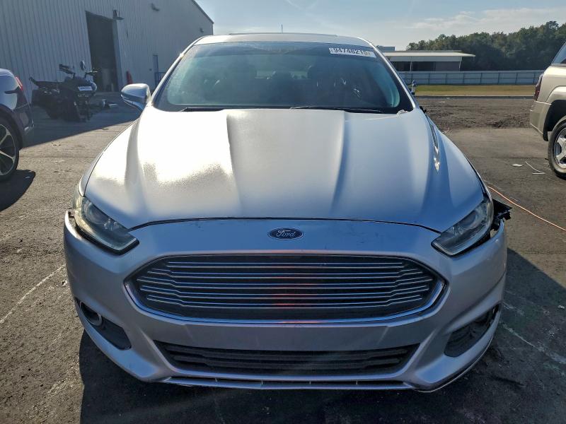 Photo 5 from auction – 2014 FORD FUSION SE with VIN 3FA6P0HD4ER228531