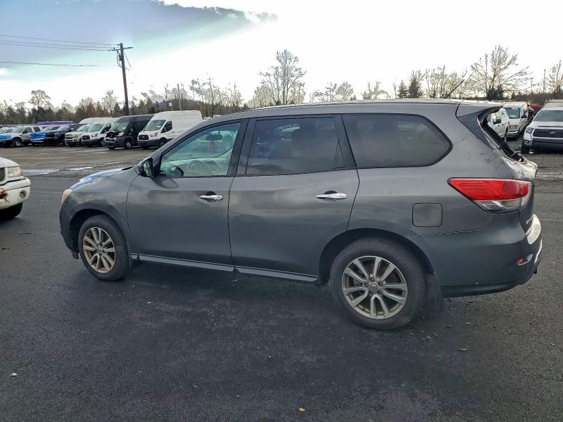 Photo 2 from auction – 2015 NISSAN PATHFINDER with VIN 5N1AR2MN0FC601715