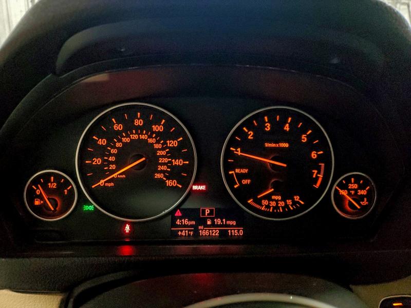 Photo 9 from auction – 2014 BMW 320 I XDRI with VIN WBA3C3C5XEP660992