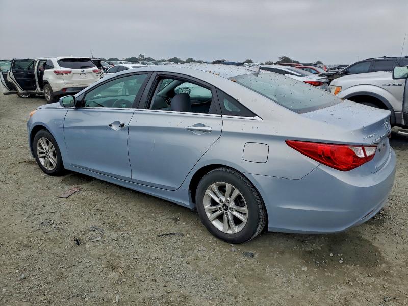 Photo 2 from auction – 2013 HYUNDAI SONATA GLS with VIN 5NPEB4AC0DH715921