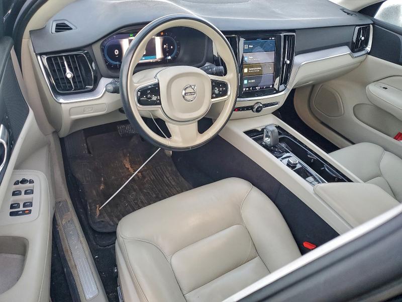 Фото 8 с аукциона – 2023 VOLVO S60 CORE с VIN 7JRL12TV7PG239318