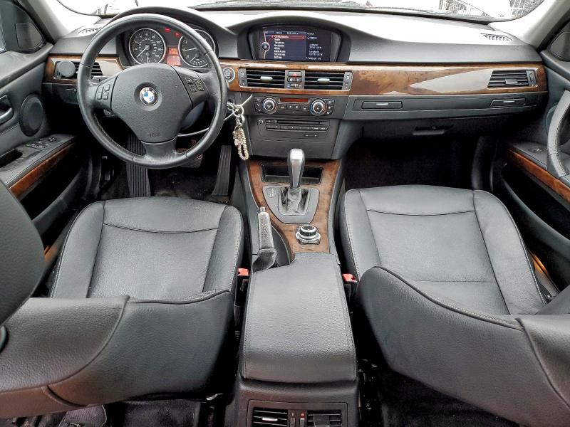 Photo 8 from auction – 2011 BMW 328 I SULE with VIN WBAPH5G53BNM79068