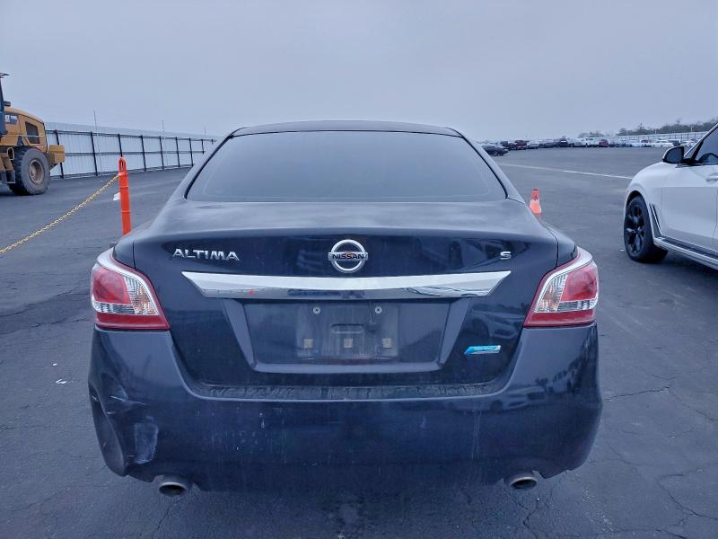 Photo 6 from auction – 2013 NISSAN ALTIMA 2.5 with VIN 1N4AL3AP7DN552831