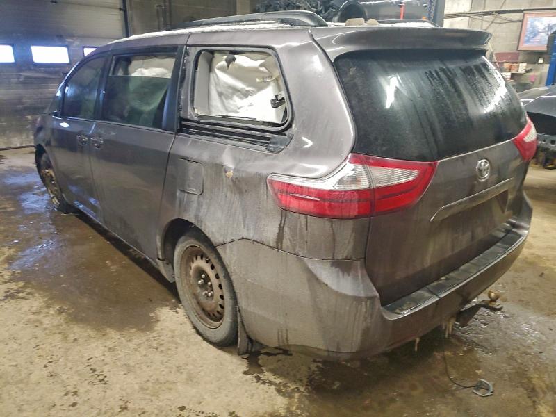Photo 2 from auction – 2016 TOYOTA SIENNA with VIN 5TDKK3DC3GS723700