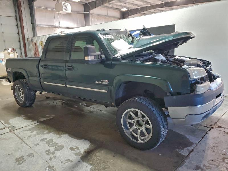 Photo 4 from auction – 2005 CHEVROLET 2500 4X4 with VIN 1GCHK23225F849816