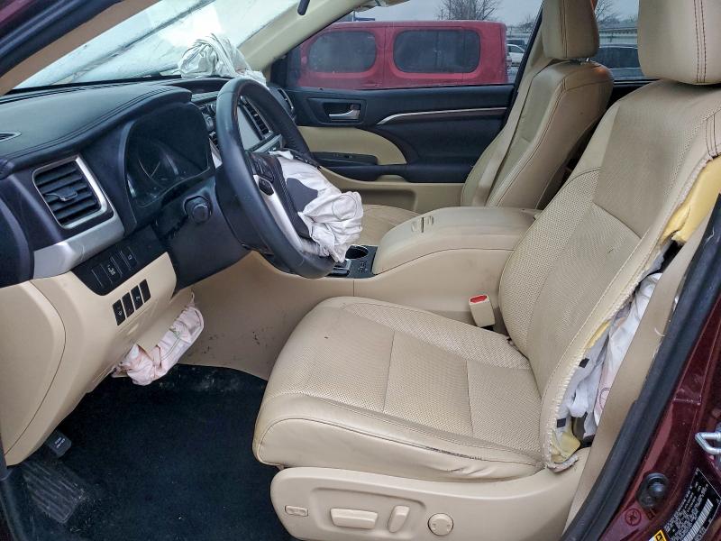 Photo 7 from auction – 2016 TOYOTA HIGHLANDER with VIN 5TDYKRFH4GS127677