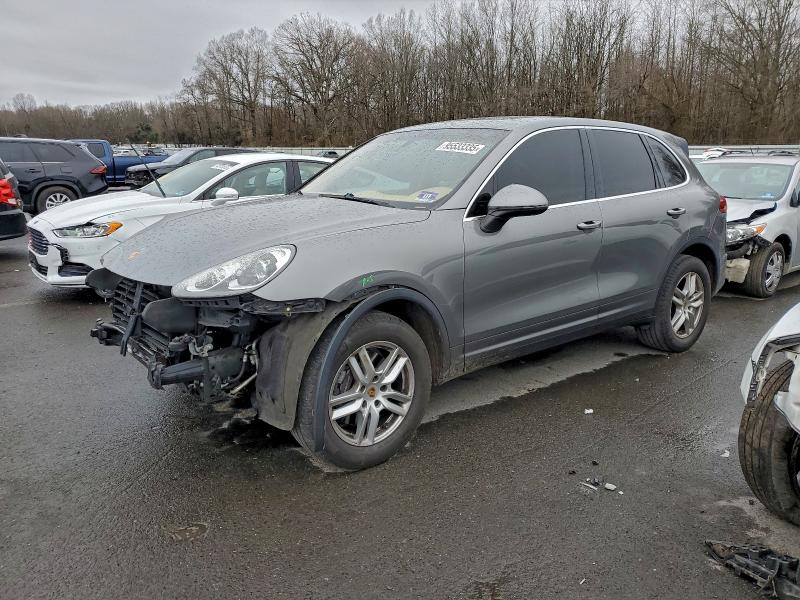 PORSCHE CAYENNE 2016 with VIN WP1AA2A20GLA06501 - Photo from auction