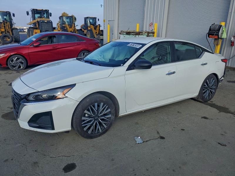 NISSAN ALTIMA SV 2025 with VIN 1N4BL4DV5SN393129 - Photo from auction