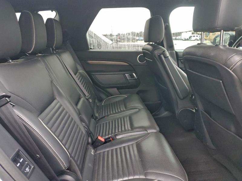 Photo 11 from auction – 2017 LAND ROVER DISCOVERY with VIN SALRRBBV5HA018008