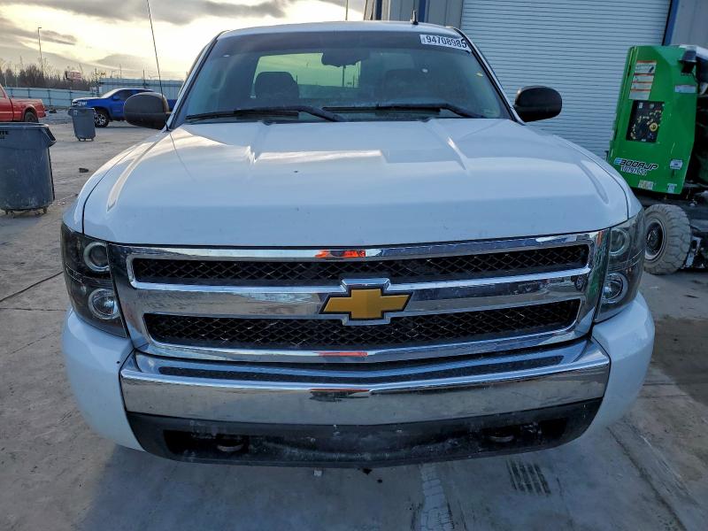Photo 5 from auction – 2008 CHEVROLET SILVERADO with VIN 2GCEK19C581285670
