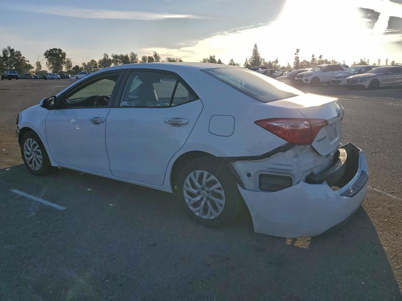 صورة رقم 2 من المزاد - 2018 TOYOTA COROLLA مع VIN 5YFBURHE9JP780718
