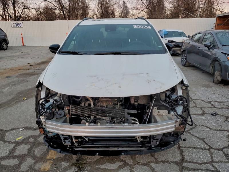 Photo 5 from auction – 2025 CHRYSLER PACIFICA L with VIN 2C4RC1GG7SR520308