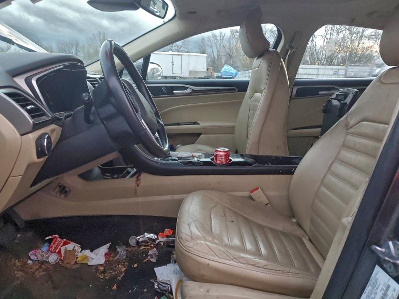 Photo 7 from auction – 2016 FORD FUSION SE with VIN 3FA6P0PU3GR233420