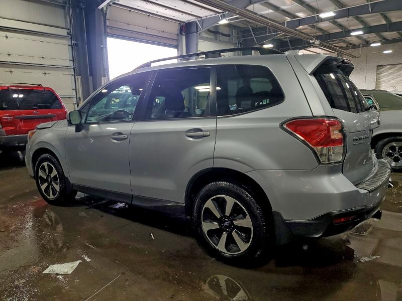 Photo 2 from auction – 2017 SUBARU FORESTER 2 with VIN JF2SJAGC5HH470180