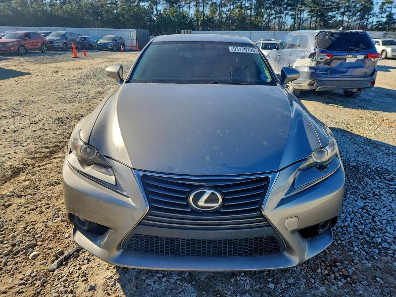 Photo 5 from auction – 2016 LEXUS IS 200T with VIN JTHBA1D20G5025192