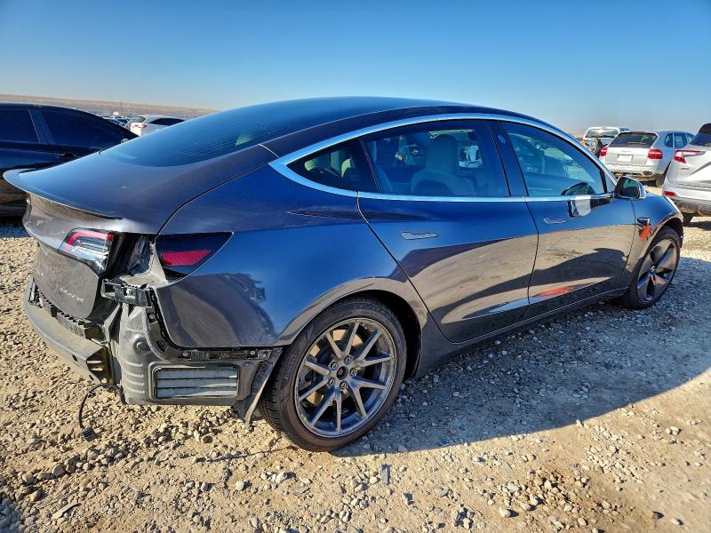 Photo 3 from auction – 2018 TESLA MODEL 3 with VIN 5YJ3E1EB6JF085718