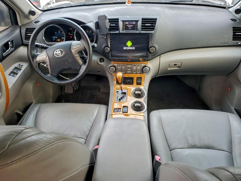 Photo 8 from auction – 2010 TOYOTA HIGHLANDER with VIN JTEJW3EH9A2039920