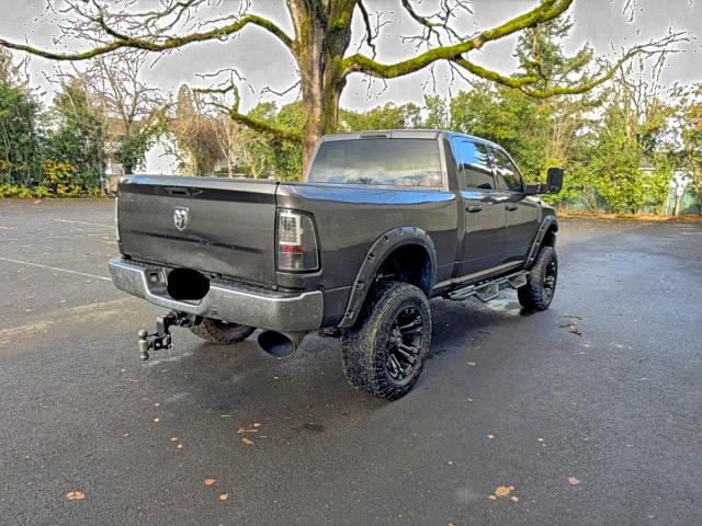Photo 4 from auction – 2018 RAM 2500 ST with VIN 3C6UR5CL8JG415842