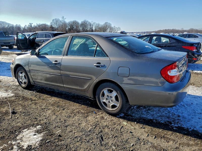 Photo 2 from auction – 2003 TOYOTA CAMRY LE with VIN 4T1BF32K73U561201