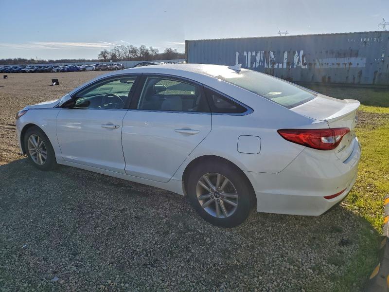 Photo 2 from auction – 2016 HYUNDAI SONATA SE with VIN 5NPE24AF5GH376975