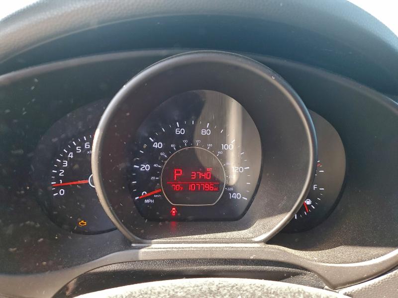Photo 9 from auction – 2016 KIA SOUL with VIN KNDJN2A27G7377640