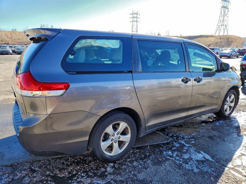 Photo 3 from auction – 2013 TOYOTA SIENNA with VIN 5TDZK3DC1DS332314
