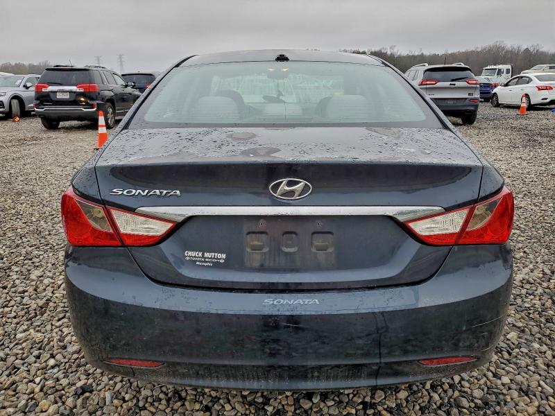 Photo 6 from auction – 2012 HYUNDAI SONATA GLS with VIN 5NPEB4AC8CH342190