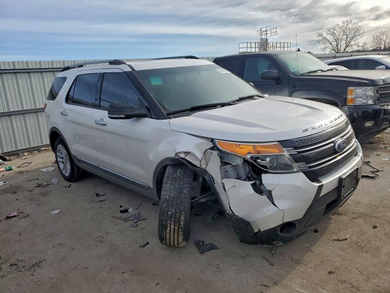 Photo 4 from auction – 2013 FORD EXPLORER X with VIN 1FM5K7D80DGB53074