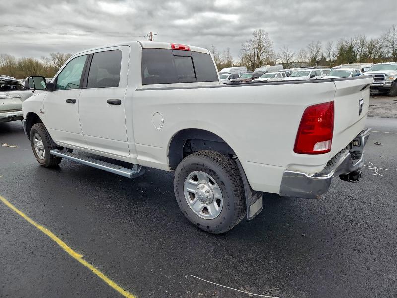 Zdjęcie 2 z aukcji – 2016 RAM 3500 SLT z VIN 3C63R3DL6GG304732