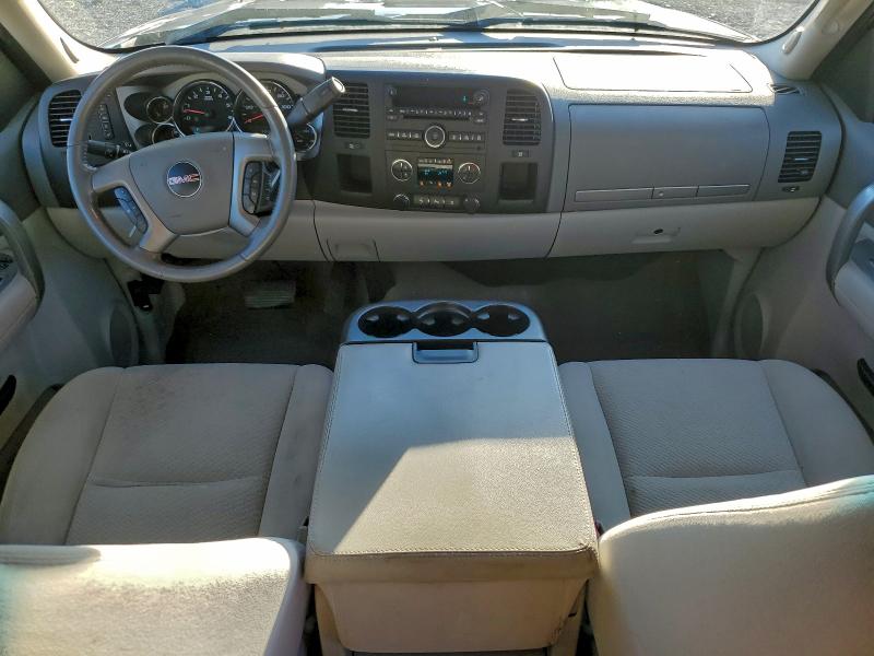 Photo 8 from auction – 2008 GMC SIERRA C15 with VIN 2GTEC13J081156384