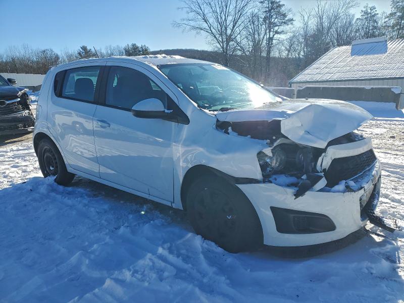 Photo 4 from auction – 2015 CHEVROLET SONIC LS with VIN 1G1JA6SG5F4184425