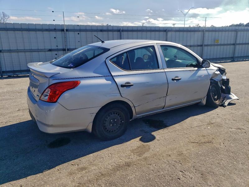 Photo 3 from auction – 2015 NISSAN VERSA S with VIN 3N1CN7AP2FL880989