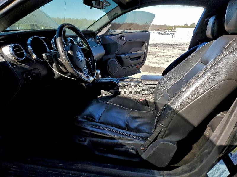 Photo 7 from auction – 2005 FORD MUSTANG with VIN 1ZVHT80N655101667