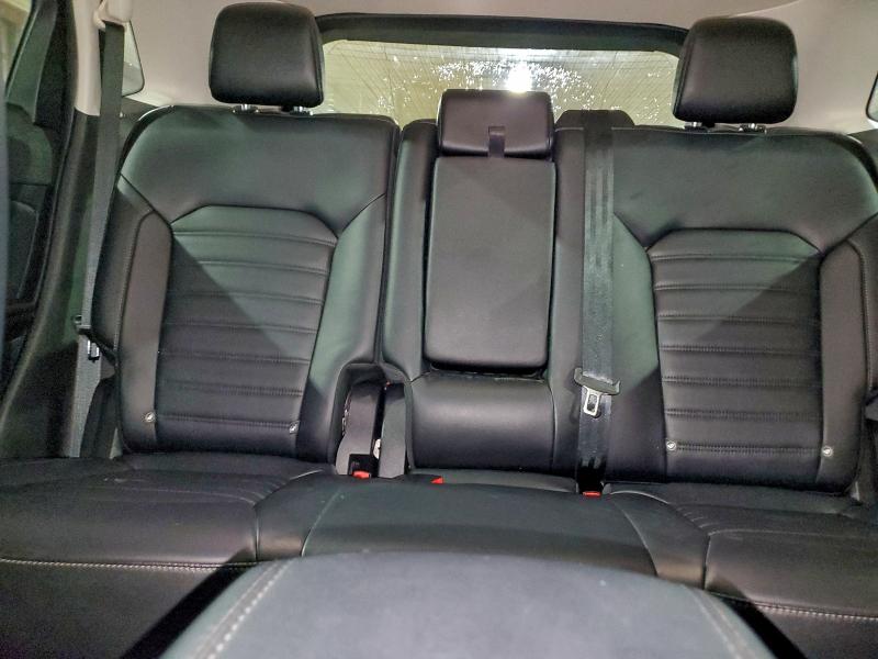 Photo 10 from auction – 2023 FORD EDGE SEL with VIN 2FMPK4J99PBA49389