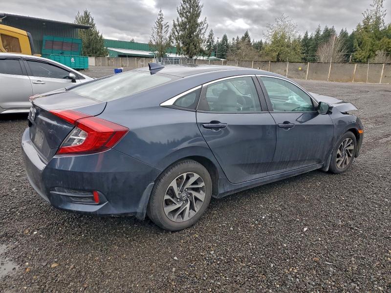 Photo 3 from auction – 2017 HONDA CIVIC EX with VIN 2HGFC2F7XHH509409