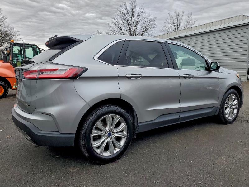 Photo 3 from auction – 2021 FORD EDGE TITAN with VIN 2FMPK4K98MBA21061