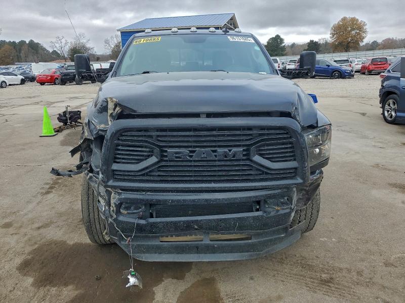 Photo 5 from auction – 2018 RAM 2500 SLT with VIN 3C6UR5DL1JG368202