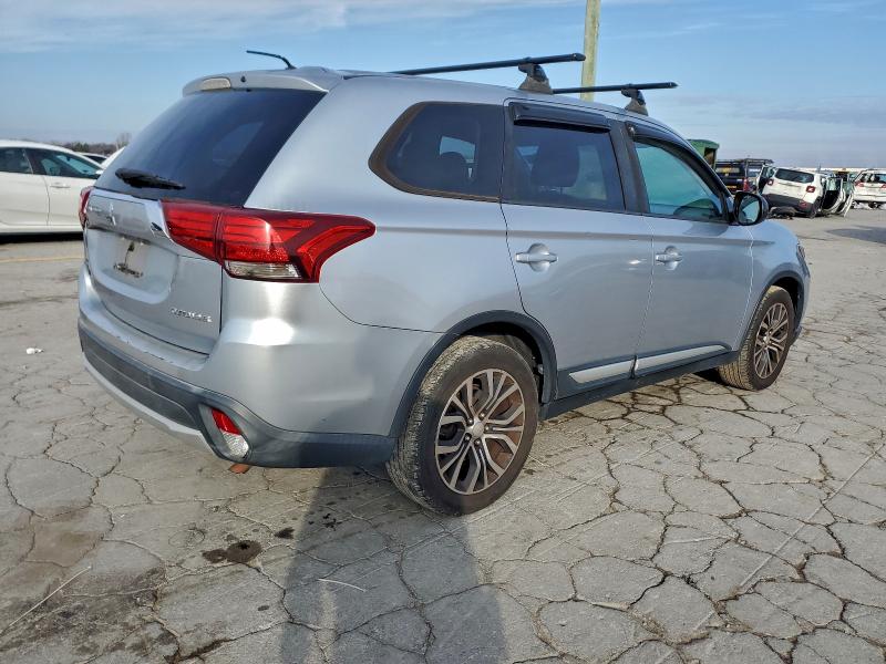 Photo 3 from auction – 2016 MITSUBISHI OUTLANDER with VIN JA4AZ3A30GZ032015