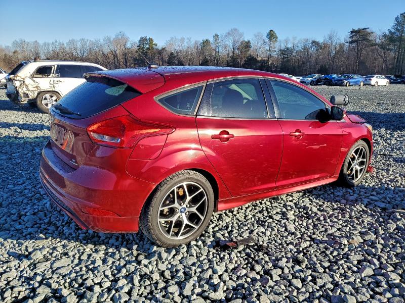 Photo 3 from auction – 2016 FORD FOCUS SE with VIN 1FADP3K26GL254467