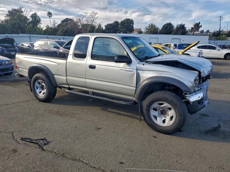 Photo 4 from auction – 2002 TOYOTA TACOMA XTR with VIN 5TESM92N22Z141018