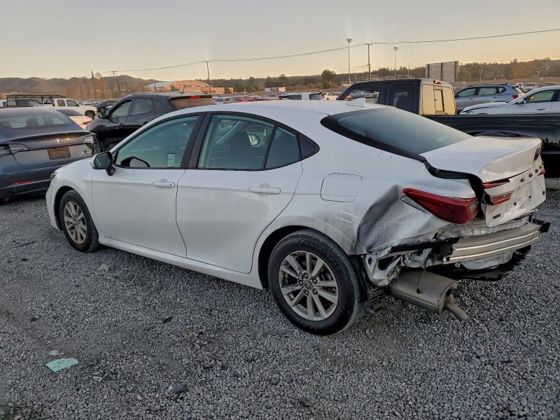 Foto 2 de la subasta – 2025 TOYOTA CAMRY con VIN 4T1DAACKXSU626230