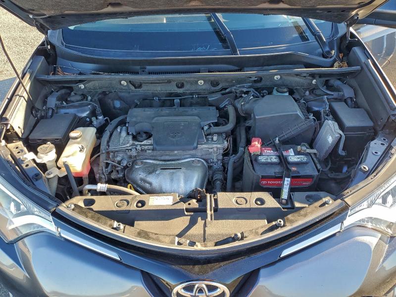 Photo 12 from auction – 2016 TOYOTA RAV4 XLE with VIN JTMRFREV4GJ065775