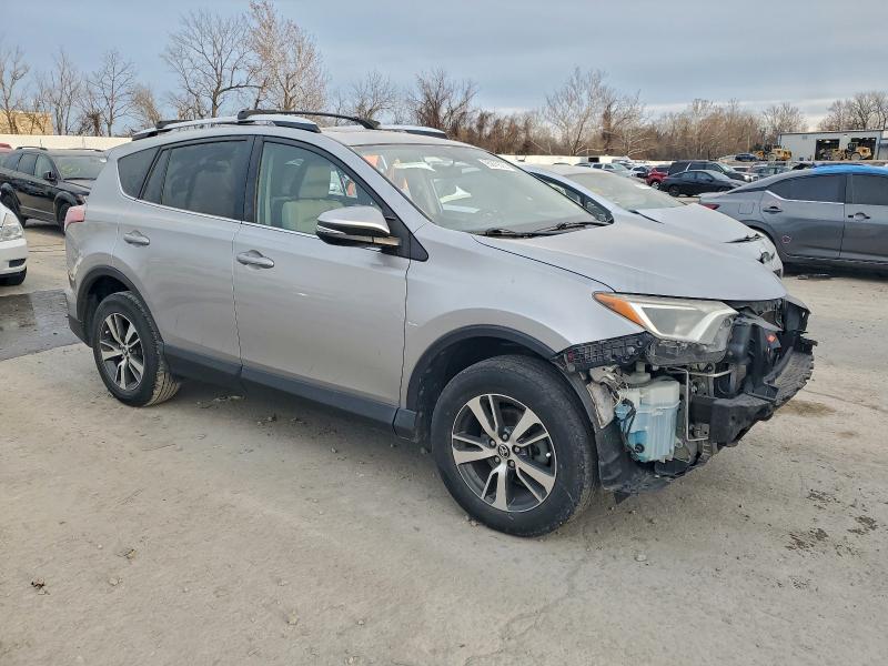 Photo 4 from auction – 2016 TOYOTA RAV4 XLE with VIN 2T3WFREVXGW259294