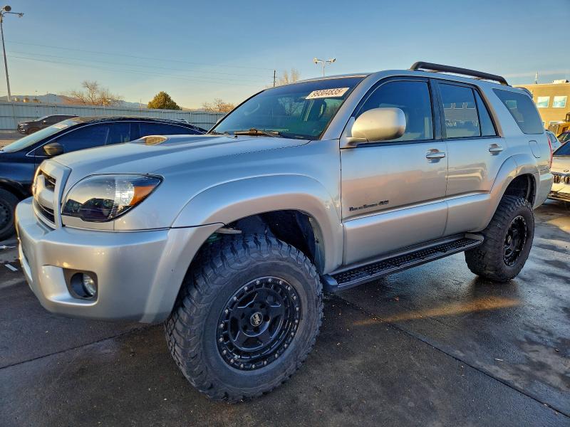 TOYOTA 4RUNNER SR 2008 with VIN JTEBU14R08K032938 - Photo from auction