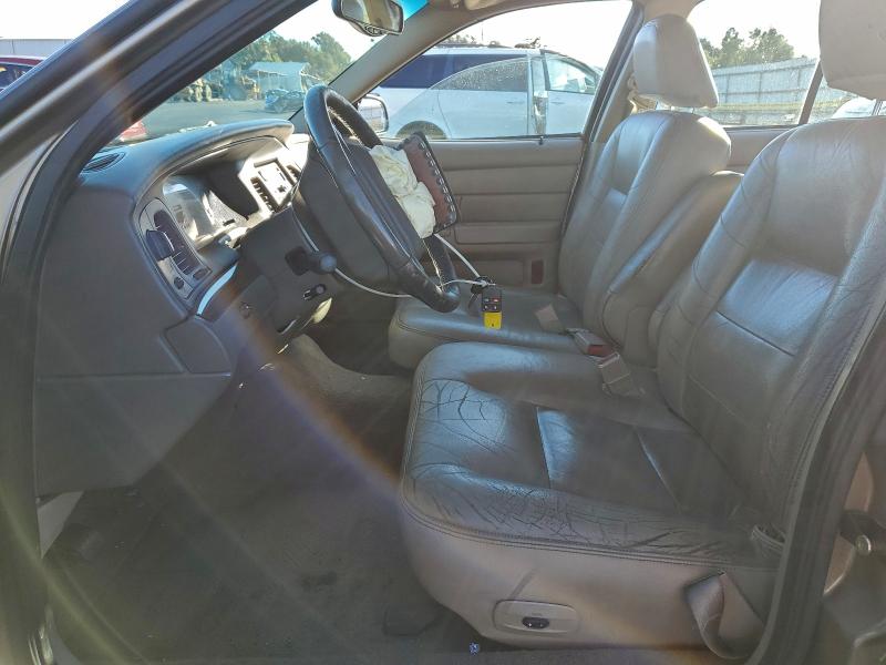 Photo 7 from auction – 2003 FORD CROWN VICT with VIN 2FAFP74W33X224615