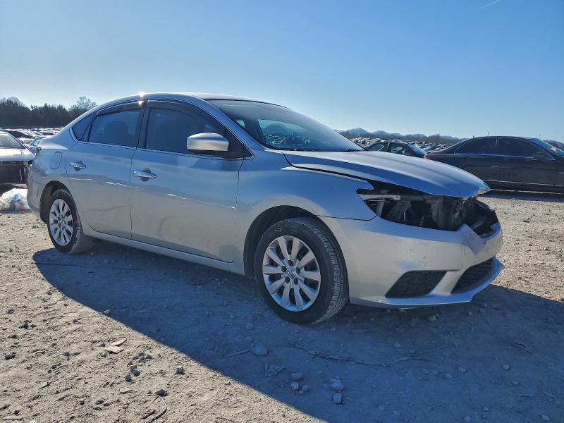 Photo 4 from auction – 2019 NISSAN SENTRA with VIN 3N1AB7AP2KY377119